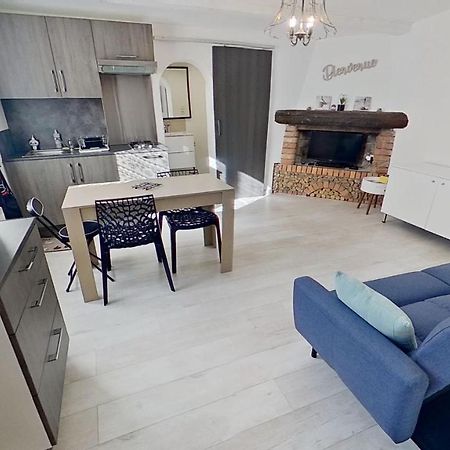 Gite « L'Escapade Cabassoise » Cabasse Exterior foto
